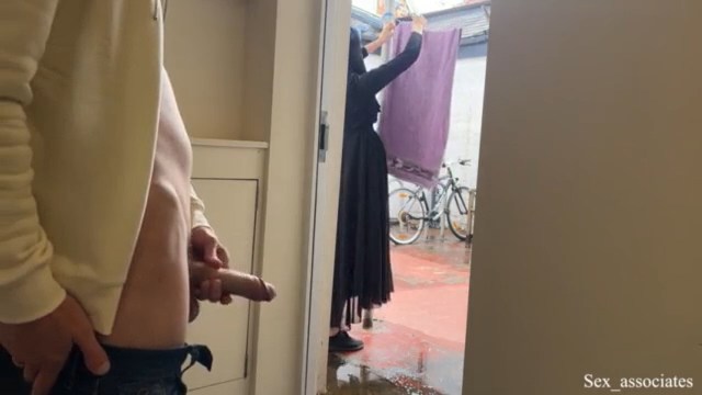 Arab Viral Memancing ukhti sedang jemur pakaian